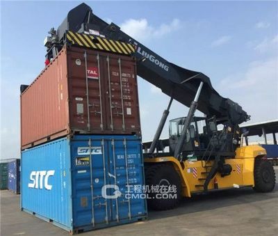 強強聯合 | 柳工集團攜手北部灣港集團全方位深度合作